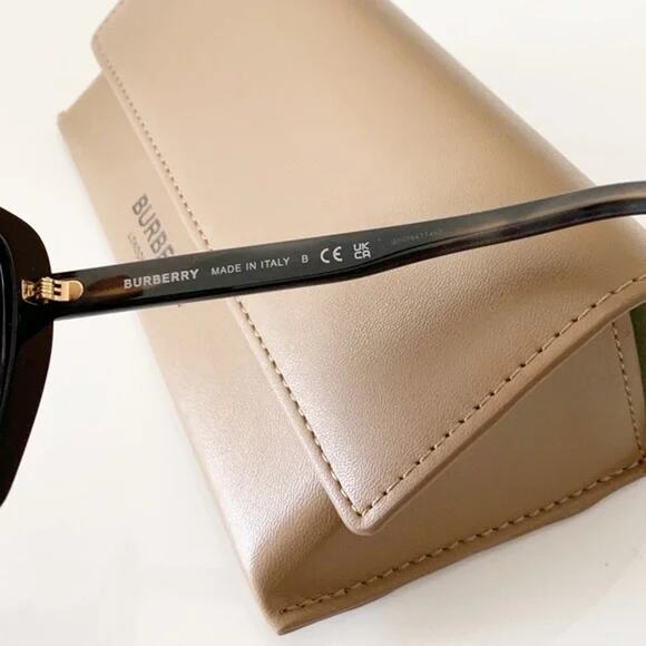 New Authentic Burberry Tasmin Black Sunglasses Italy BE4366 55-16-140 Grey Len main image 10
